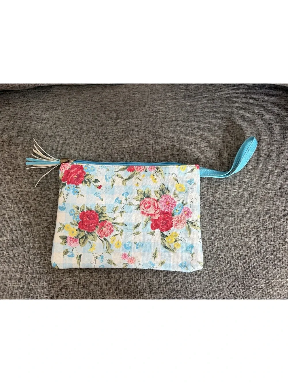 The Pioneer Woman Sweet Rose Cosmetic Bag Makeup Tote Wristlet Travel Wallet
